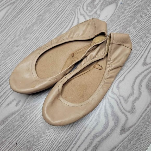 torrid Shoes - Torrid Tan Flats size 9